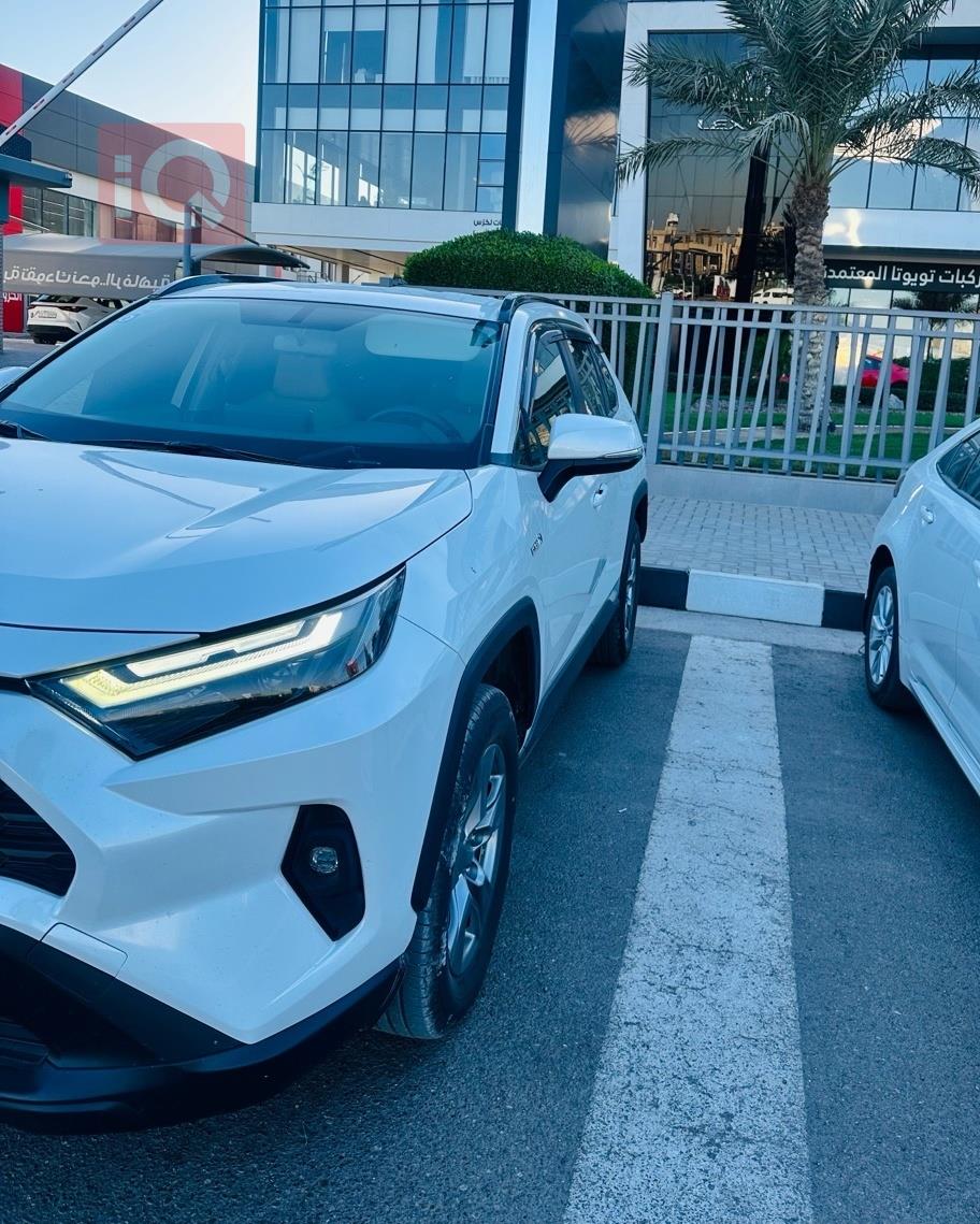 تويوتا راف 4